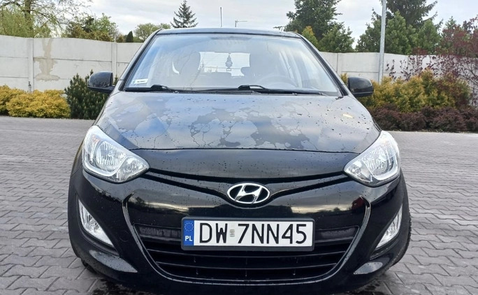 Hyundai i20 cena 17900 przebieg: 121000, rok produkcji 2012 z Radziejów małe 137